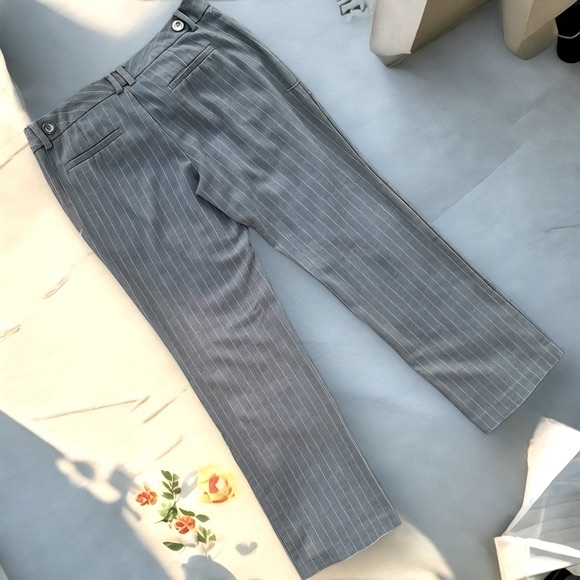 Old Navy Pinstripe Wool Blend Stretch Trousers Size 10 Regular - Picture 5 of 8